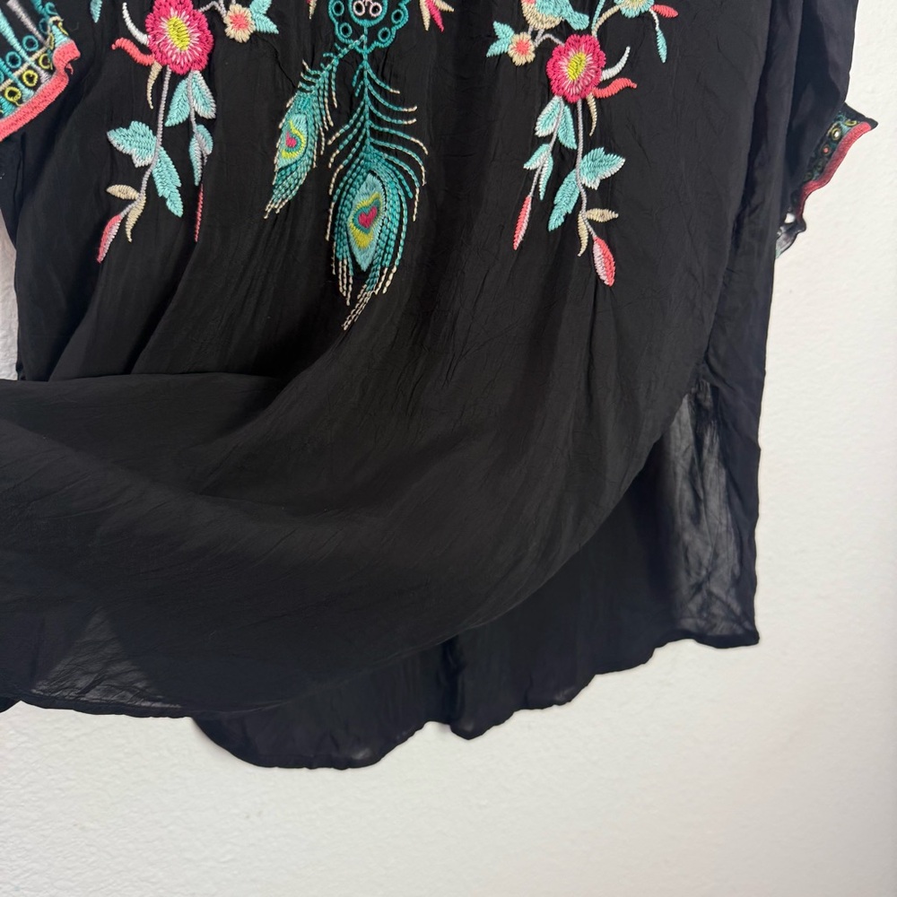 Johnny Was | Zivelly Tunic in Black Medium - Picture 6 of 8